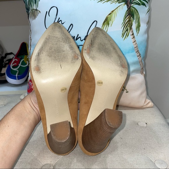 Bcbgeneration Clarice Suede Camel Tan Block Heel Size 10M Excellent Condition - Picture 10 of 11